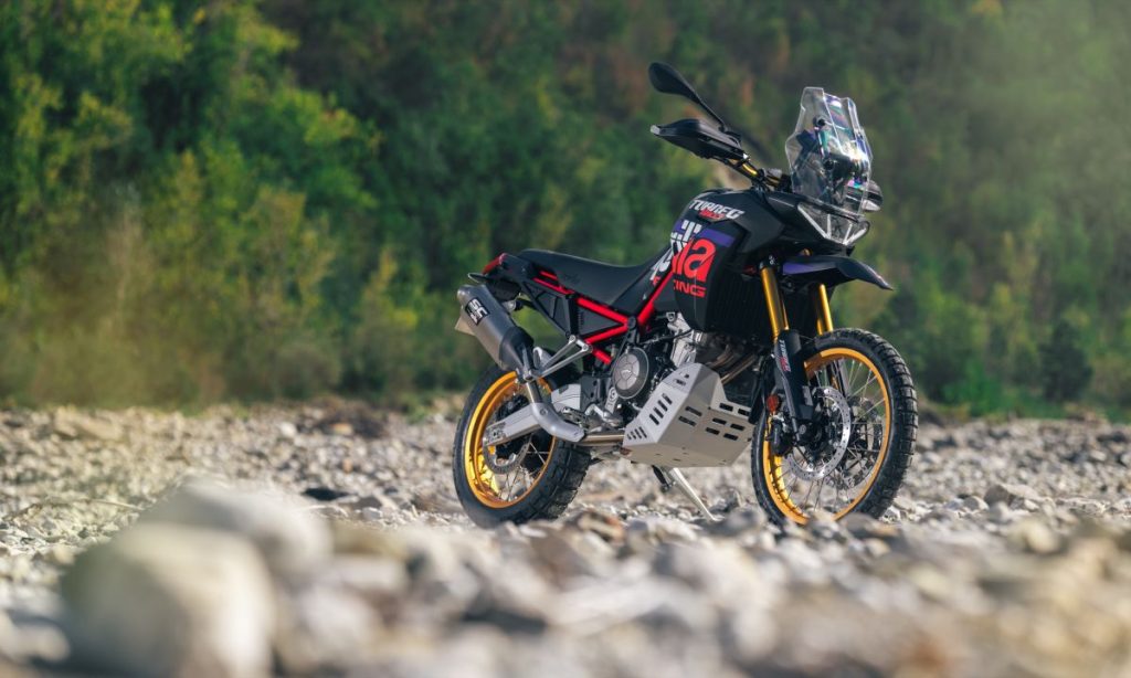 Pre-Booking for Aprilia Tuareg Rally and Moto Guzzi Stelvio Duecento Tributo