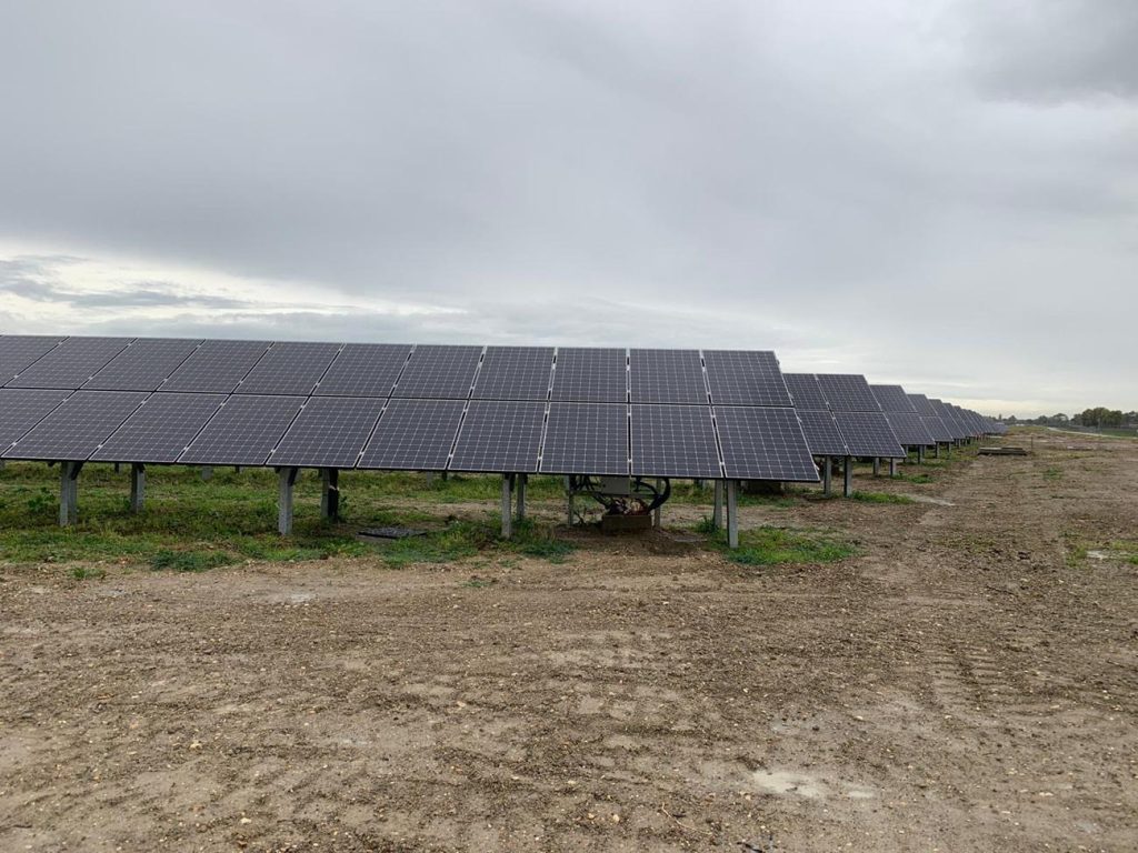 ADR inaugura il Solar Farm: 55.000 pannelli su una lunghezza di 2,5 km