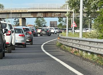 Auto precipita dal viadotto sulla Fi-Pi-Li dopo un incidente, deceduto un 38enne