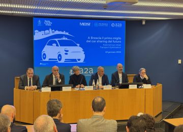 Brescia: Inizia la sperimentazione del primo car sharing a guida autonoma