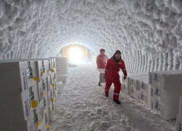 Campagna in Antartide Rivela Ghiaccio di 1,2 Milioni di Anni Fa