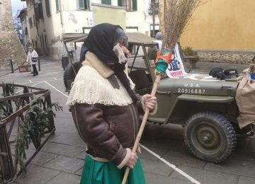 Con treno, a piedi o a Scarperia su una Jeep