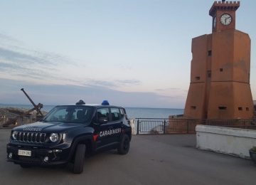 Controlli all'Elba: sequestrata droga e denunciato un conducente positivo all'alcotest.