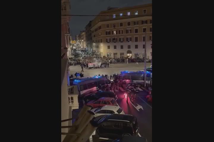 Corteo per Ramy: il video degli scontri a Roma