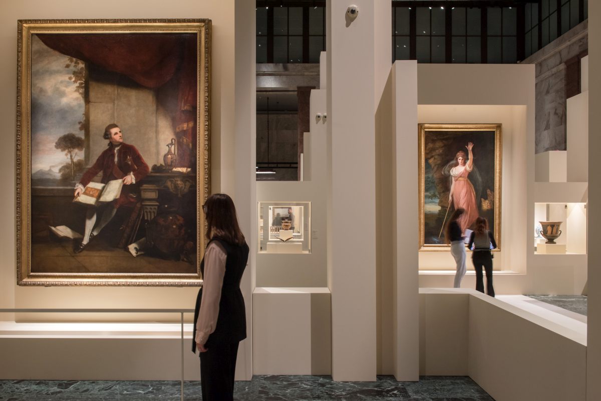 Intesa Sanpaolo Hosts "Sir William and Lady Hamilton" Exhibit in Naples - Italpress News Agency