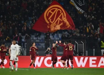 La Roma vince 2-0 contro l'Eintracht e si qualifica per i play-off - Agenzia di Stampa Italpress