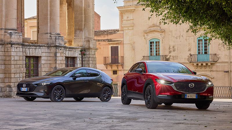 Mazda lancia il 2025 con un super bonus per CX-30 e Mazda3