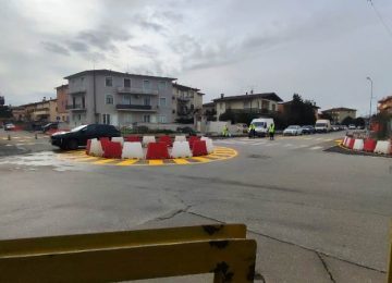 Nuova rotatoria a Castelfranco di Sotto all'incrocio tra Viale Europa e Via Usciana