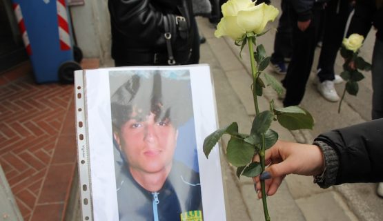 Omicidio di Maati Moubakir: commemorazione organizzata da familiari e amici in Piazza Boccaccio