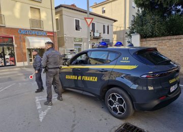 Operazione interforze "ad alto impatto" a Grosseto