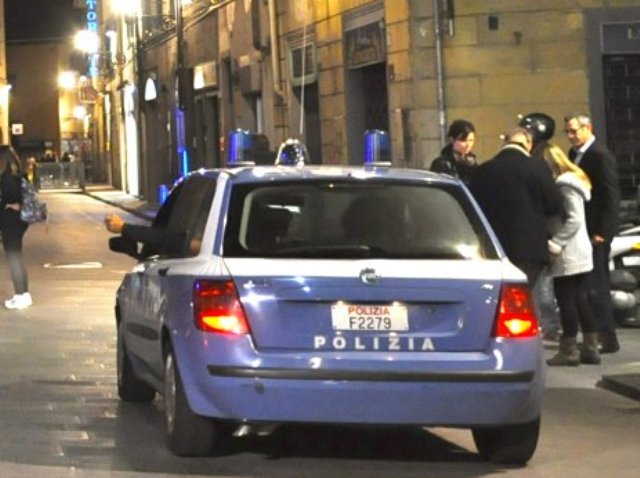 Presidio antifascista alle Cure per protestare contro la passeggiata annunciata da Lealtà e Azione