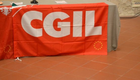Rider, a Firenze e Prato sciopero indetto da Nidil Cgil: "Condizioni di lavoro insostenibili"