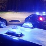 Sorpriso nei bagni di un locale mentre forzava una finestra.