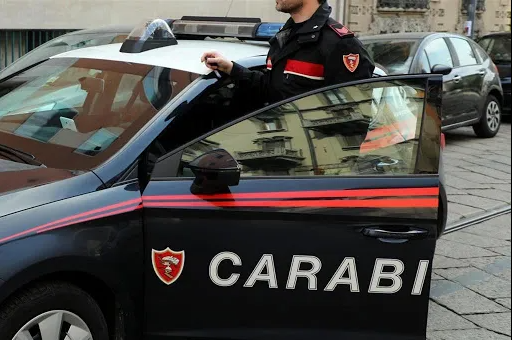 Uomo trovato morto in una cartiera a Capannori: si tratta di omicidio