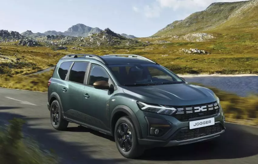 Dacia Jogger: ADAS Enhancing Safety and Comfort