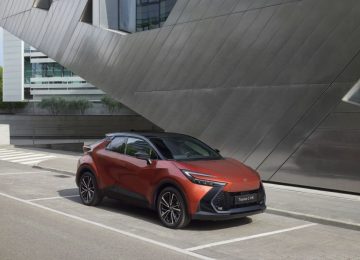 Toyota C-HR: Un Design Più Audace con l'Allestimento Lounge Hero