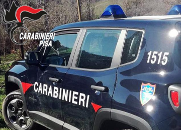 Abbandono di autobus a Pomarance: proprietario denunciato e multato di oltre 1600 euro.