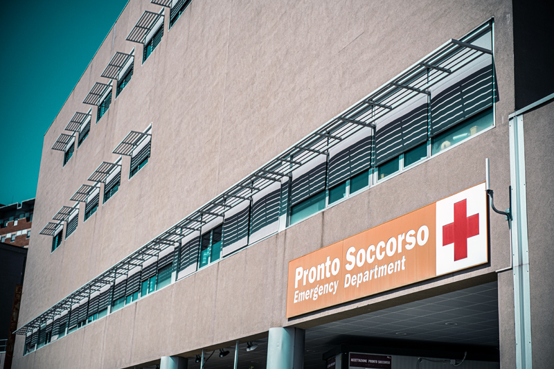 Contagio di tubercolosi a Siena: un lavoratore di una scuola colpito