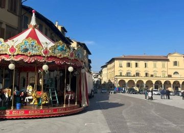 Figline e Incisa celebrano la conclusione del Carnevale tra musica, carri e divertimento