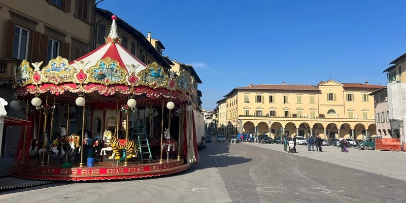 Figline e Incisa celebrano la conclusione del Carnevale tra musica, carri e divertimento