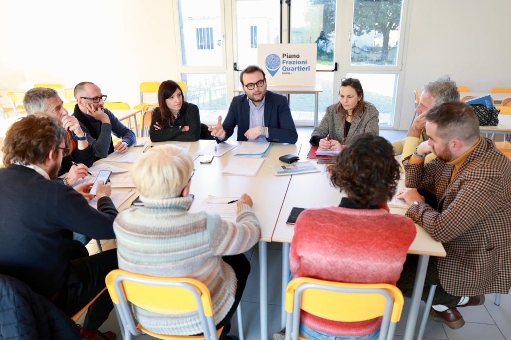 Giunta in trasferta: visita a Marcignana tra verde, strade e parco giochi.