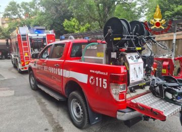 Incendio nelle campagne fiorentine, muore un ottantenne.