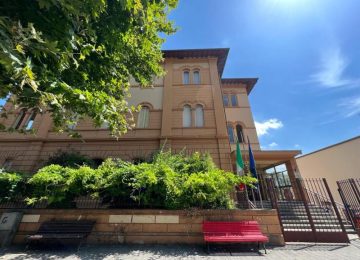 Iscrizioni scolastiche: l'istituto Checchi registra un ulteriore aumento con 251 nuovi studenti.