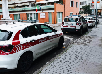 La polizia dell'Unione Valdera introduce le body cam in Italia