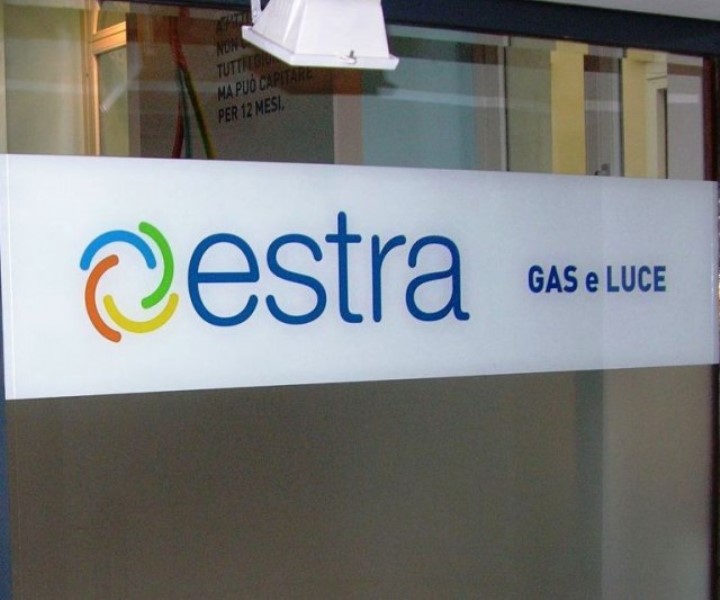 Luce e gas: Estra inaugura un nuovo punto di assistenza clienti a Firenze