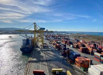 Maggiore controllo nel porto di Livorno per combattere il cibo contraffatto con il nuovo protocollo