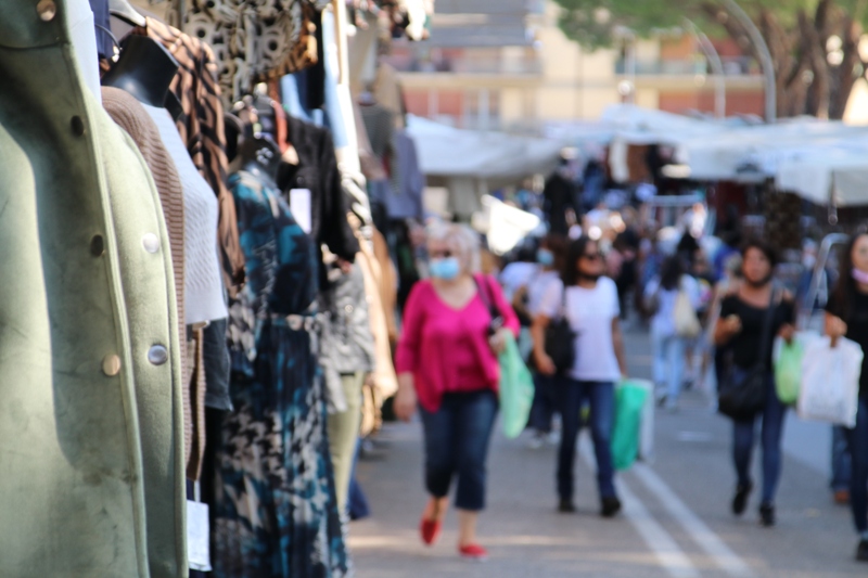 Mercatino da Forte dei Marmi a Empoli, Confesercenti: "Due mercati in due settimane generano squilibrio"