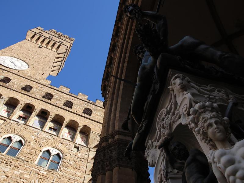 Mobilità: i gruppi di minoranza a Firenze chiedono un dibattito urgente sullo Scudo Verde. La Giunta deve chiarire i contenuti.