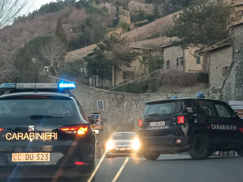 Orafo rapinato a Civitella in Valdichiana: 11 arresti