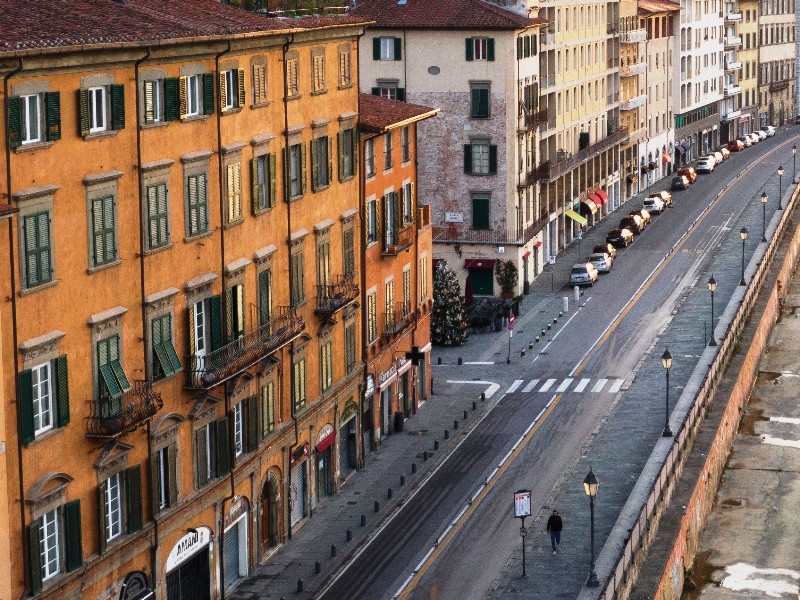 Protesta dei trattori a Pisa, bloccati i lungarni