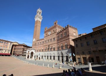 Rifiuti a Siena: approvato il progetto per i contenitori interrati