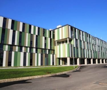 San Jacopo: neonatologia, fisioterapia e ostetricia: il progetto per i genitori torna nel 2025