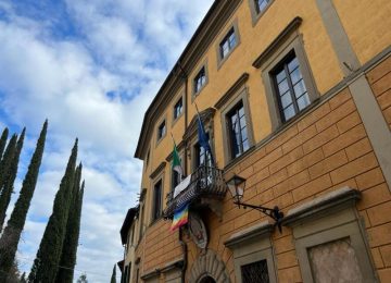 Scuola Media di Ponte a Egola, Vallini "La scuola avrà luogo; nel futuro!"