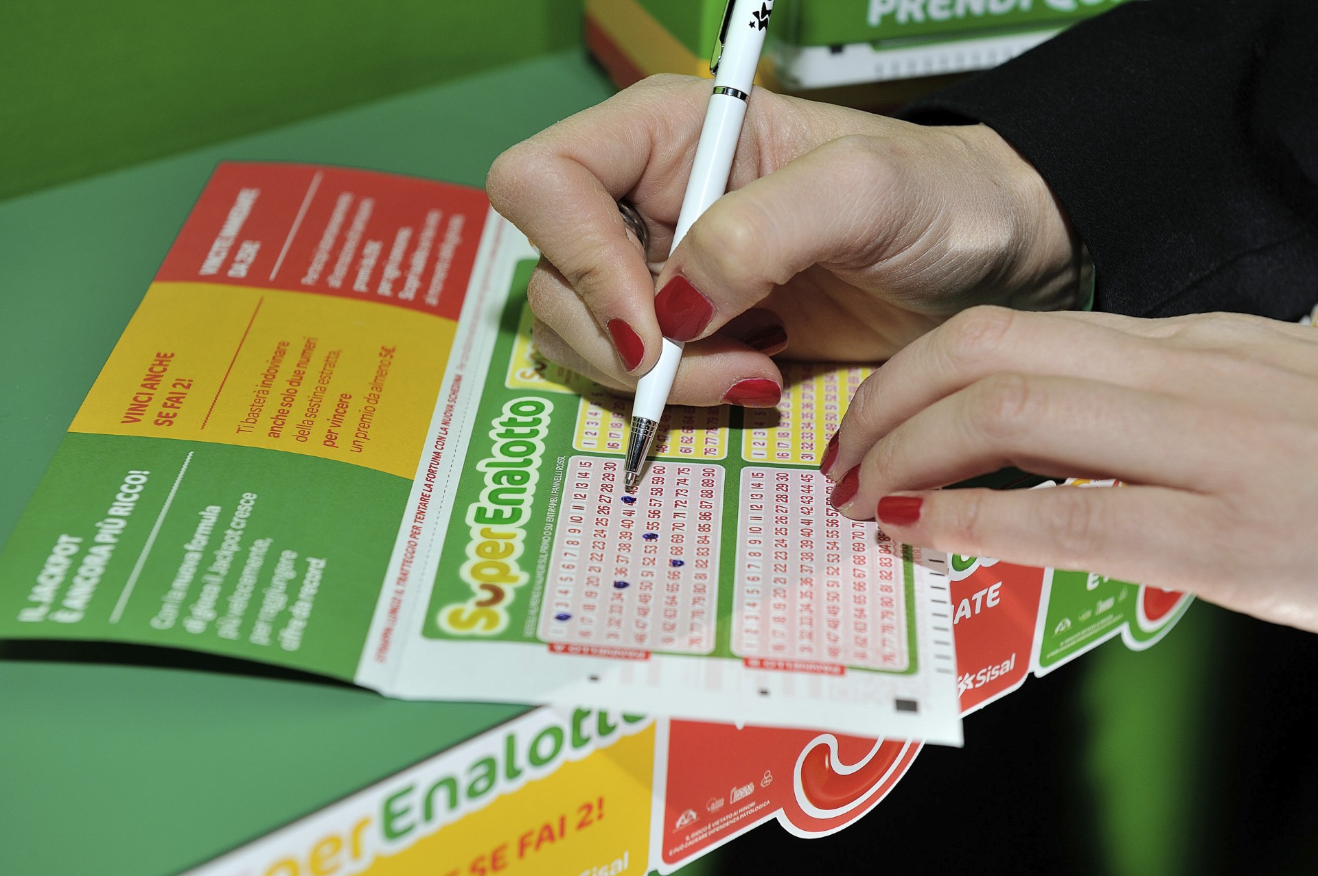 Superenalotto: centrato un '5' a Prato