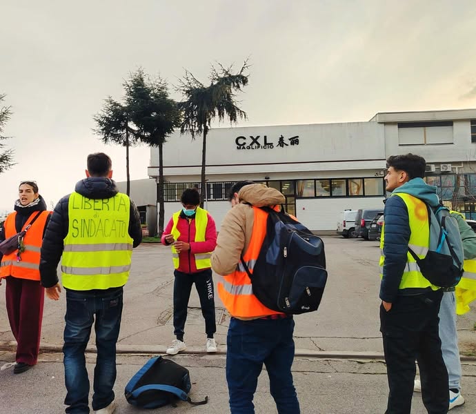 Sciopero al Maglificio CXL di Prato, Cobas critica il Comune: "Nessun supporto ai lavoratori"