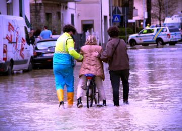 Alluvione a Empoli: dopo l'emergenza, è il momento di ringraziare i volontari