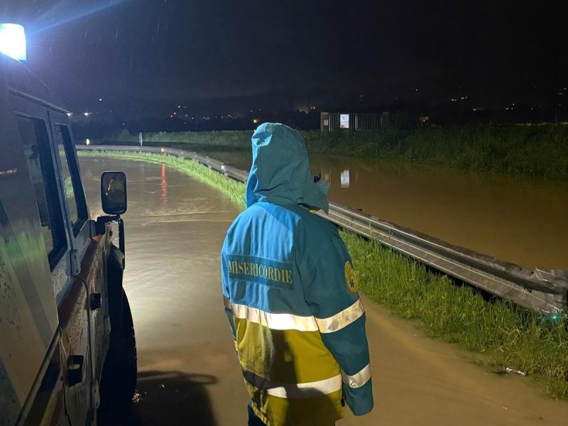 Emergenza maltempo: la Misericordia di Prato in prima linea per sostenere le comunità colpite
