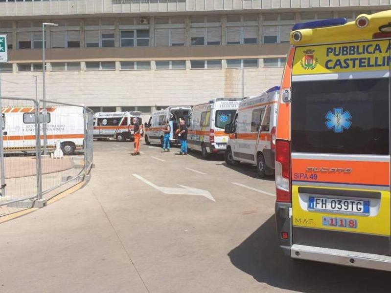 Folgorato mentre lavora: 40enne trasportato a Le Scotte in codice giallo