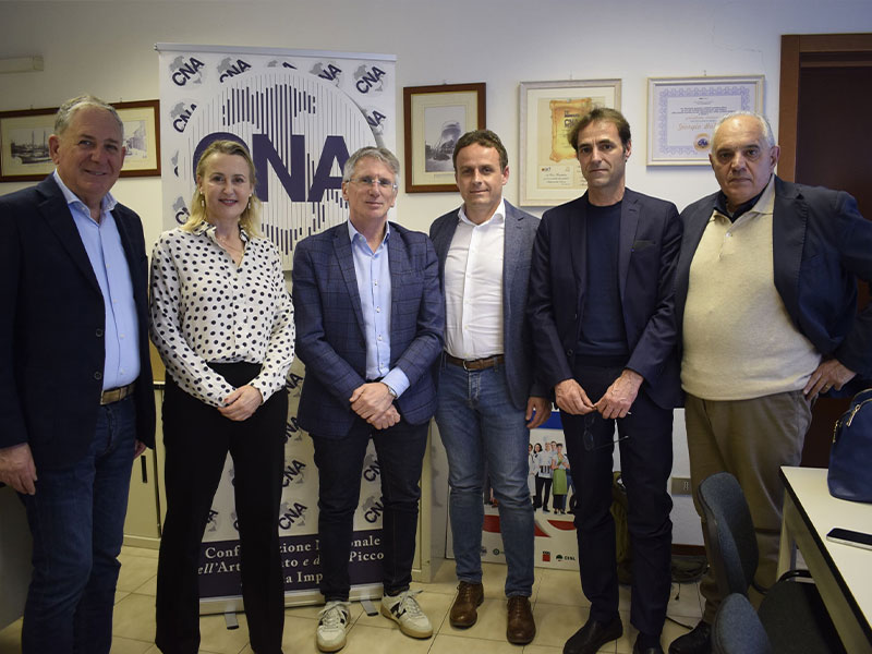 Forza Italia incontra le piccole e medie imprese della Versilia