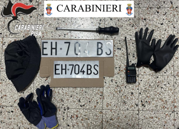 Grimaldelli in auto e radio 'speciali': due denunce nel Pisano