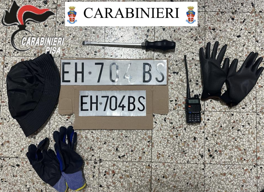 Grimaldelli in auto e radio 'speciali': due denunce nel Pisano