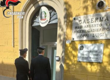 Identificato e arrestato un ladro seriale a Pontedera dopo dieci furti in tre mesi