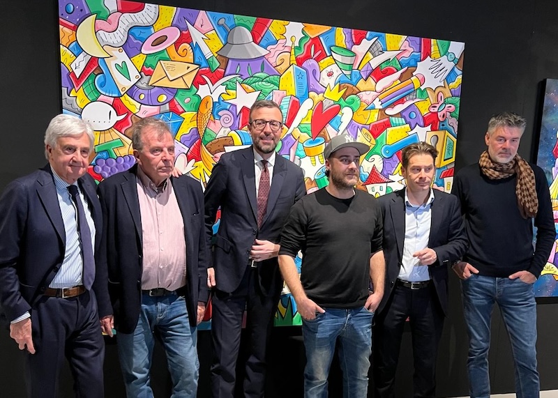 Il presidente del Consiglio regionale Mazzeo alla mostra di Skim: "Investiamo nel futuro attraverso l'arte"