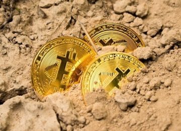 Il prezzo di Bitcoin scende dopo l'annuncio di Trump