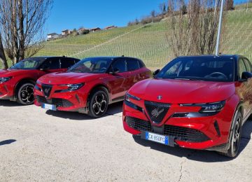 La Alfa Romeo Junior Ibrida Q4 ora disponibile con trazione integrale!