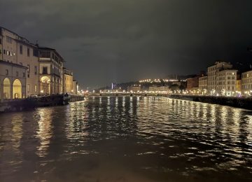 Maltempo in Toscana: passata la piena dell'Arno. Resta l'allerta rossa, ecco le ultime notizie.